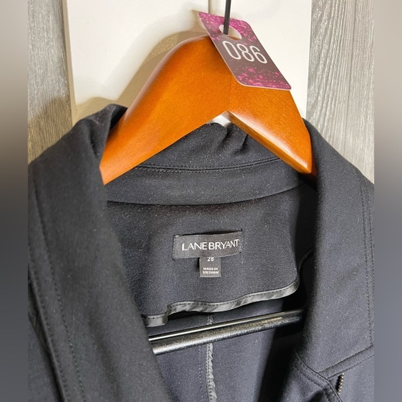 086. Women's Lane Bryant Plus Size Moto Jacket Black 28 - Picture 2 of 5